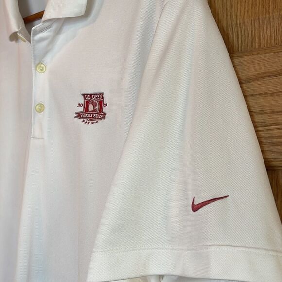 NIKE Golf 2010 Pebble Beach U.S. Open Polo - Picture 6 of 11